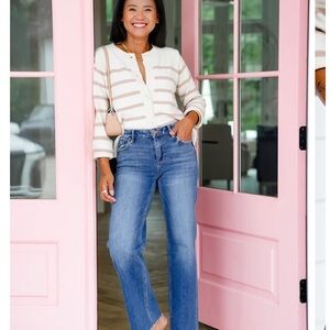 (2) Risen NWT Mid Rise Medium Wash Straight Leg Jeans with Raw Hem Size 26/3